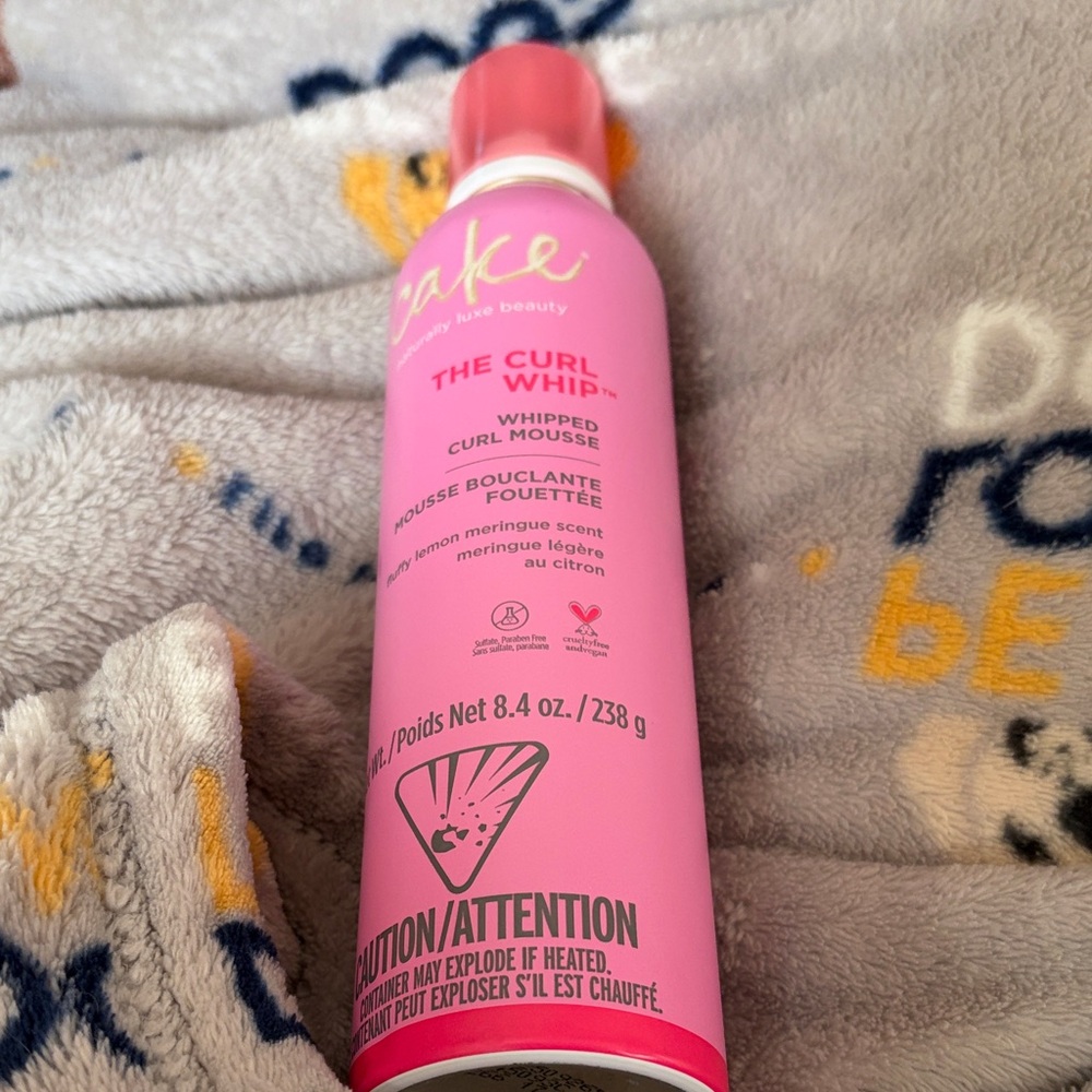 Cake The Curl Whip Whipped Curl Mousse — Vibrant Pink Bottle